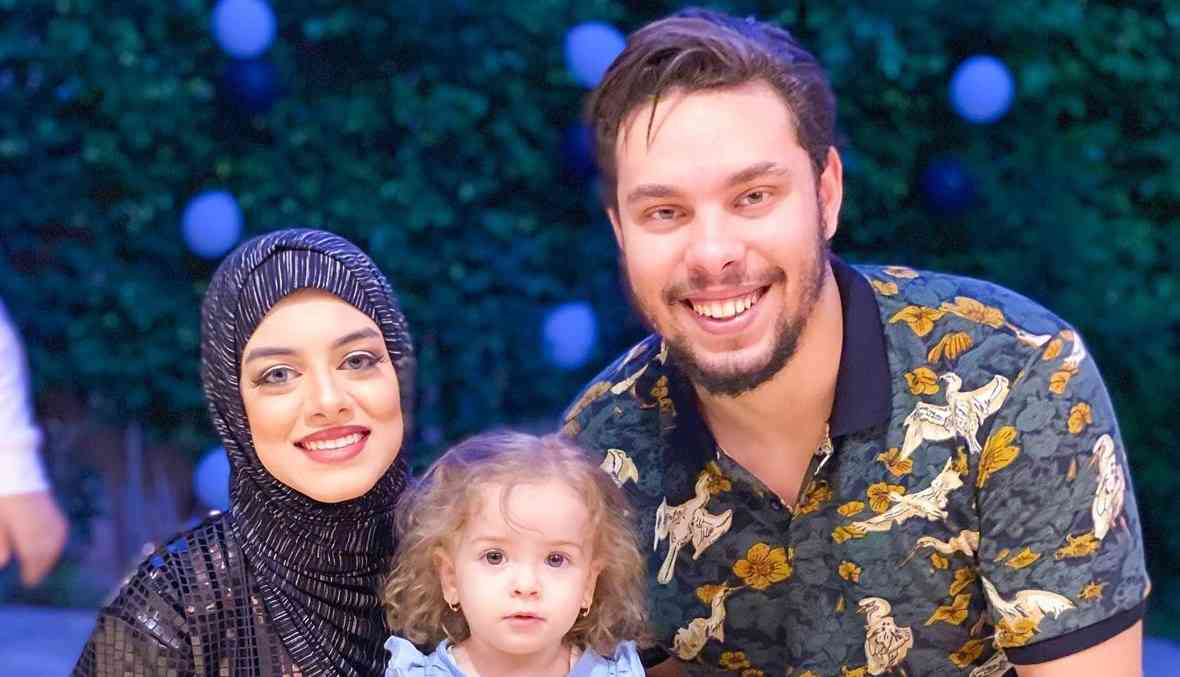 اليوتيوبر المصري أحمد حسن يثير الجدل مجدداً ويحرق سيارة ثمنها مليون جنيه