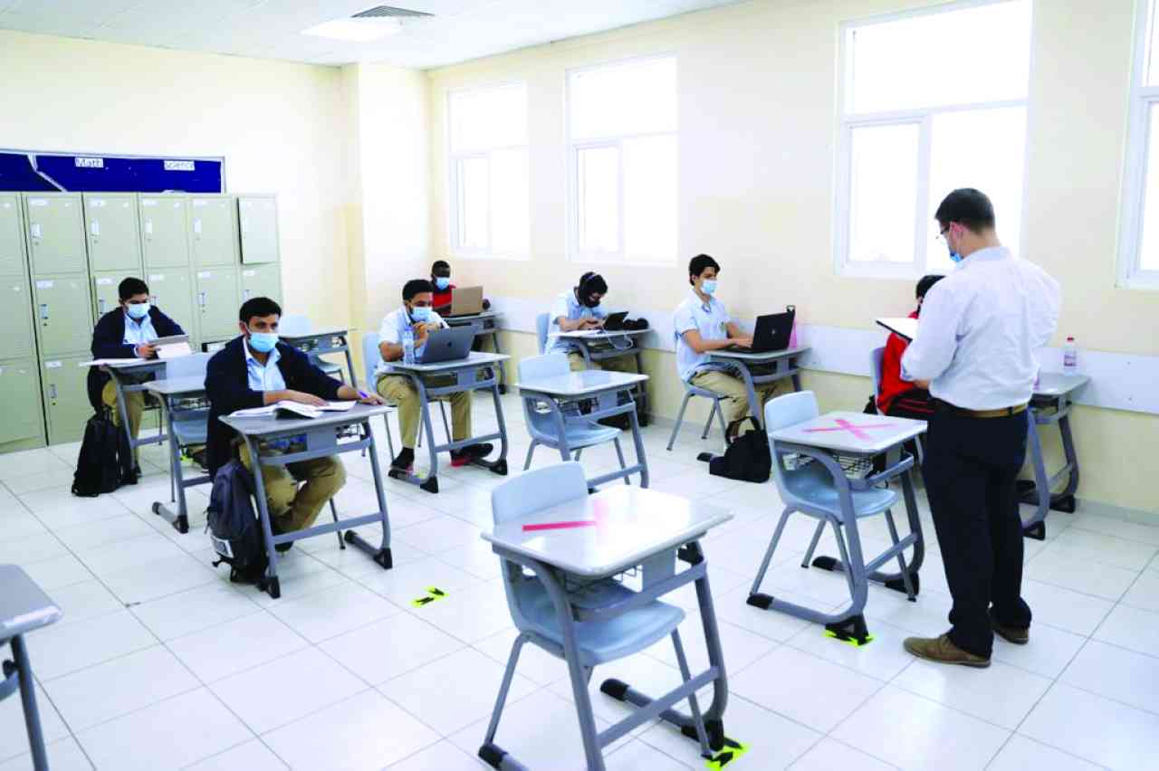 تفعيل السنة 13 في المنهاج البريطاني قلق أسري