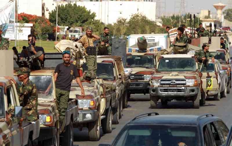 «صيد الأفاعي» تفجّر  صراعات «الوفاق»