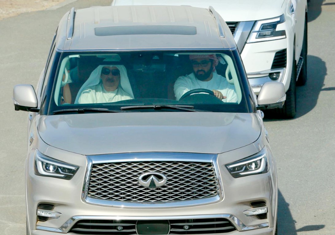 حاكم أم القيوين يشهد منافسات اليوم الرابع لمهرجان محمد بن زايد لسباقات الهجن