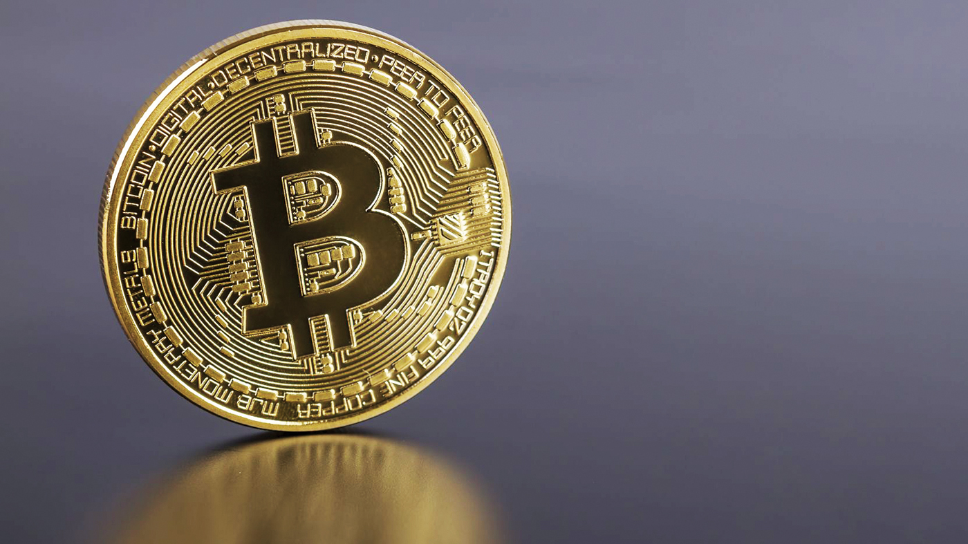 «بتكوين» إلى ذروة جديدة فوق 51 ألف دولار