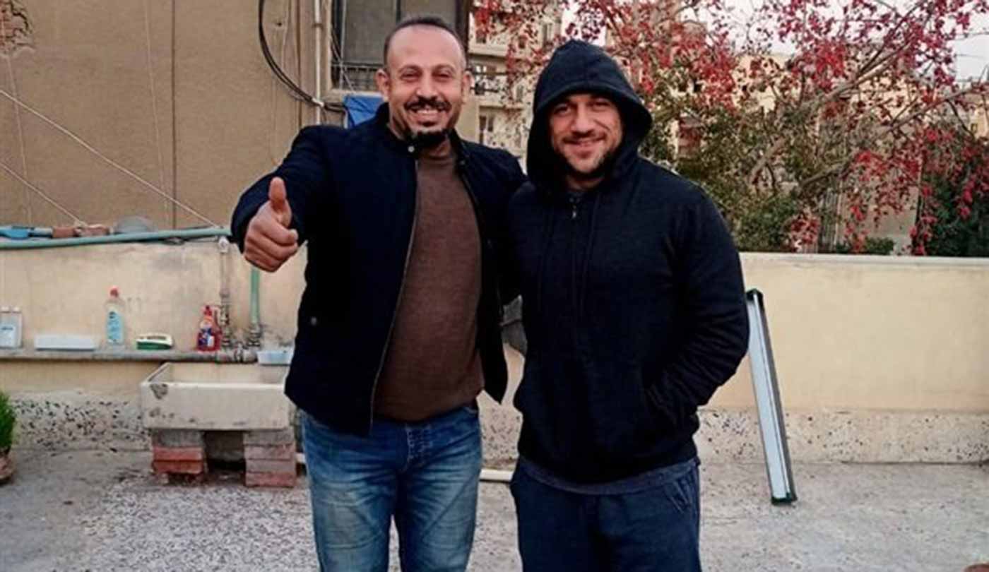 صورة تحسم الجدل حول صحة الفنان أحمد مكي