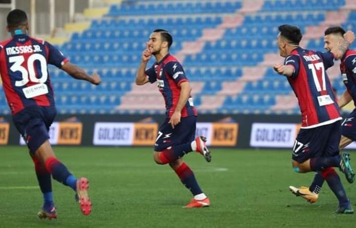 لاعب جزائري يتعرض للعنصرية في الدوري الإيطالي