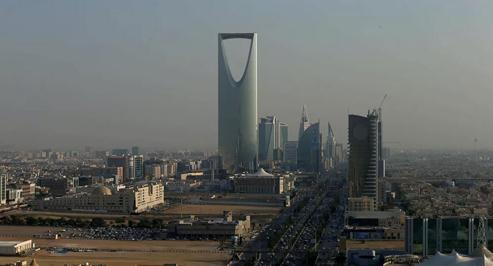 رسمياً.. السعودية تلغي نظام الكفيل