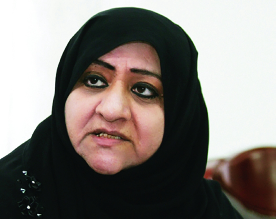 "أسماء الزرعوني"