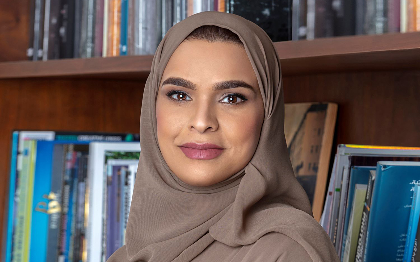 "منى آل علي"