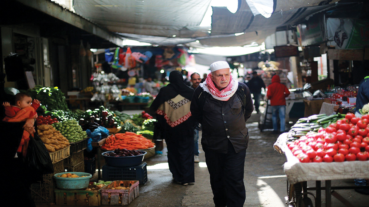 الحكومة الفلسطينية تقر موازنة عام 2021 بعجز يتجاوز مليار دولار