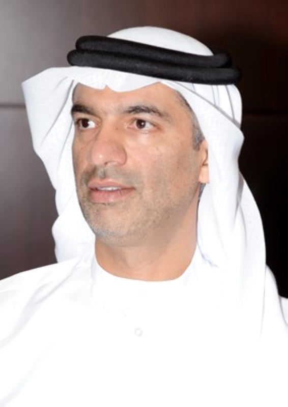 "عبد الله العويس"