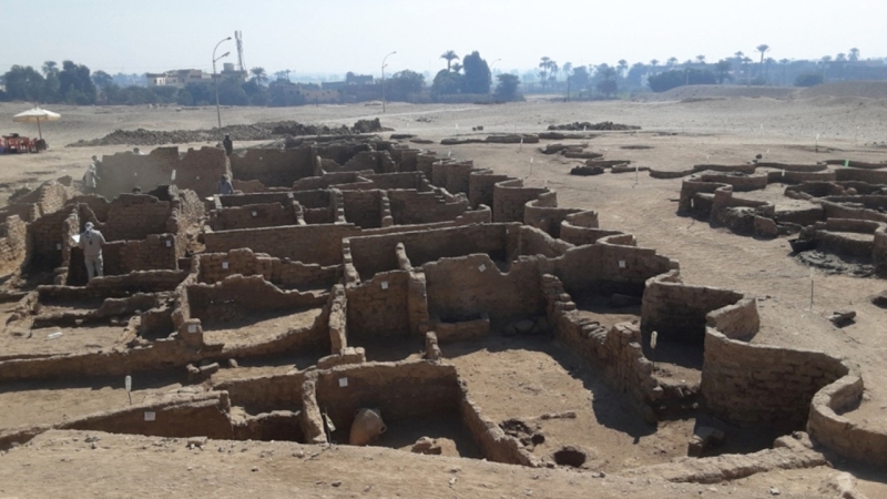 مصر تعرض «المدينة الذهبية المفقودة» اليوم
