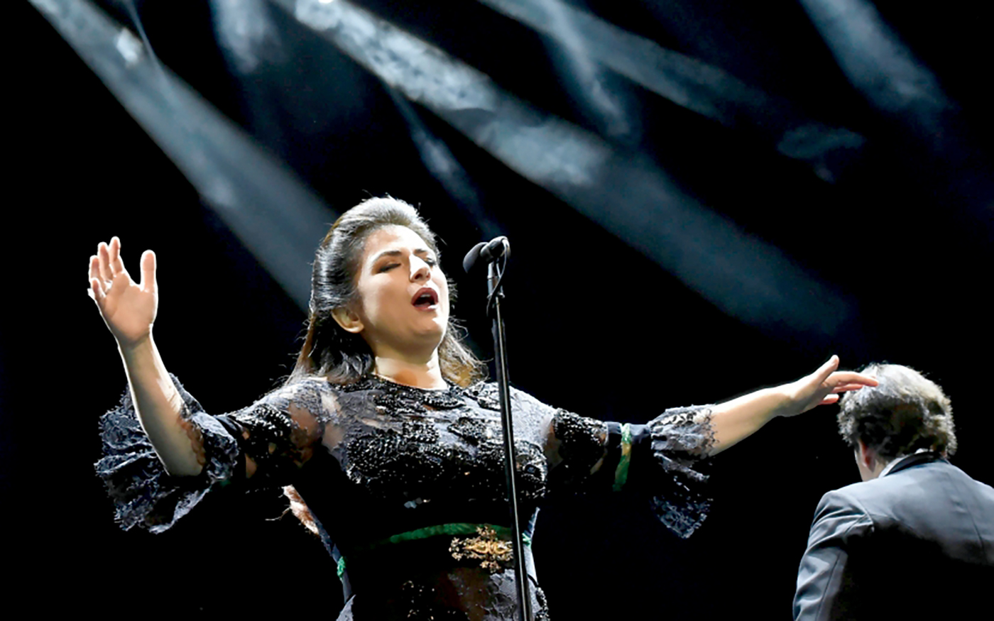 "هبة القواس"