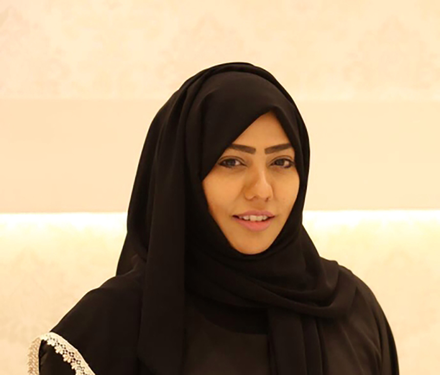 "سمية الكثيري"