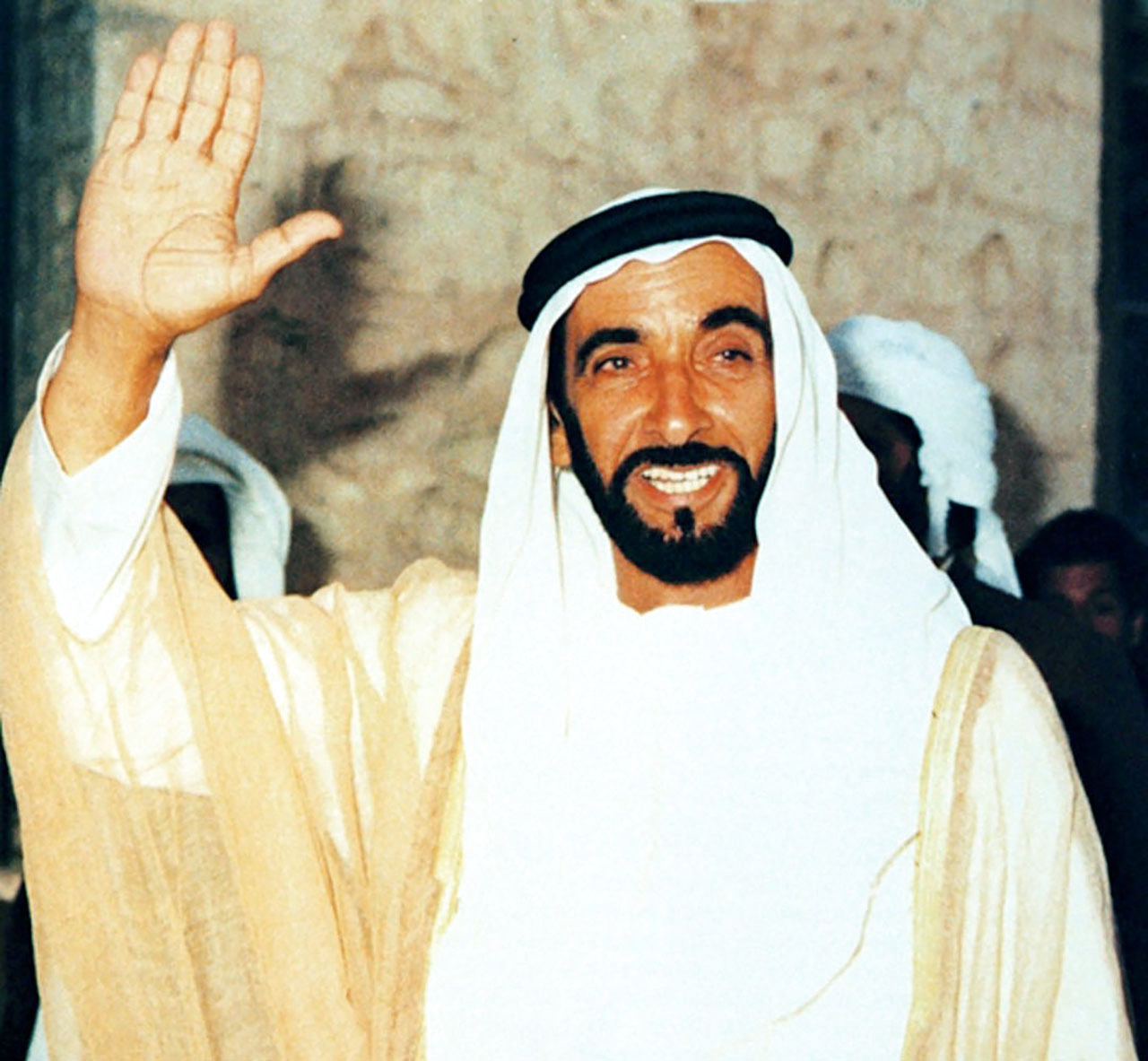 زايد حكاية إشعاع إنساني عابر للحدود