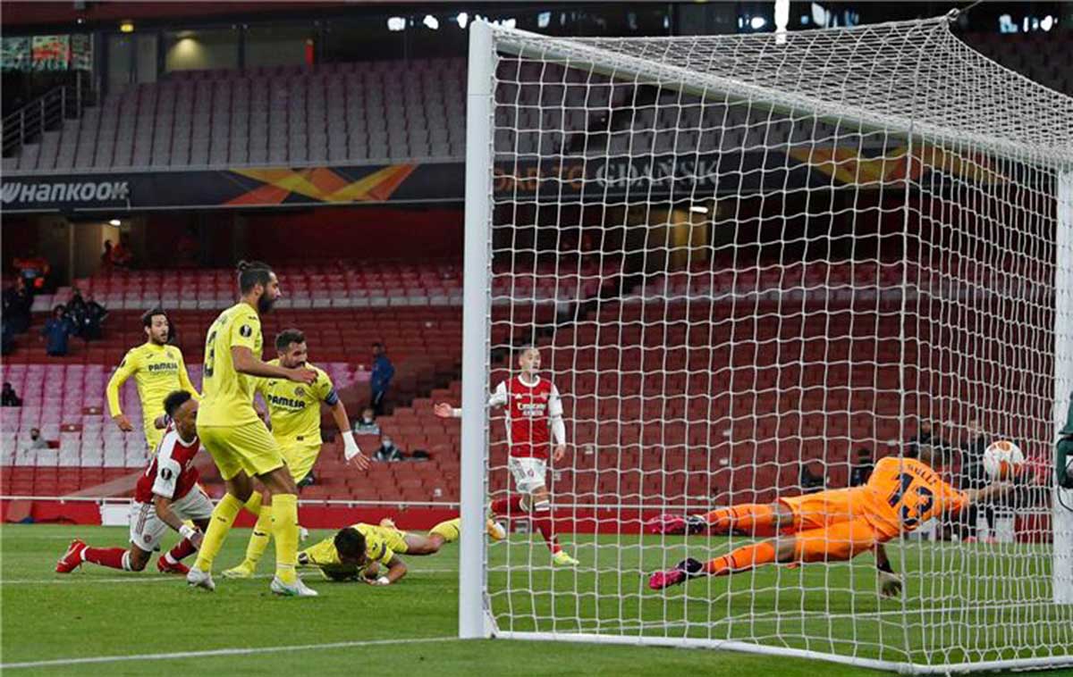 فياريال يفرض التعادل على أرسنال ويبلغ نهائي الدوري الأوروبي