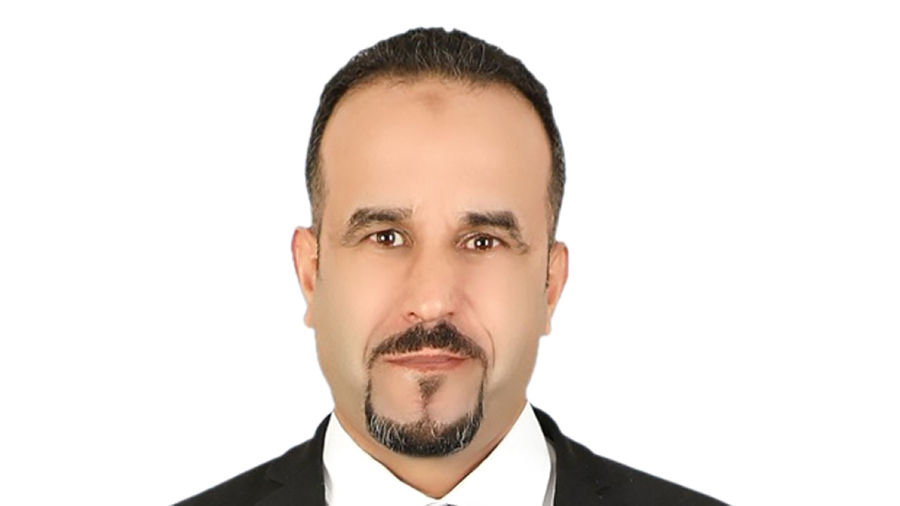 "معتز فانوس"