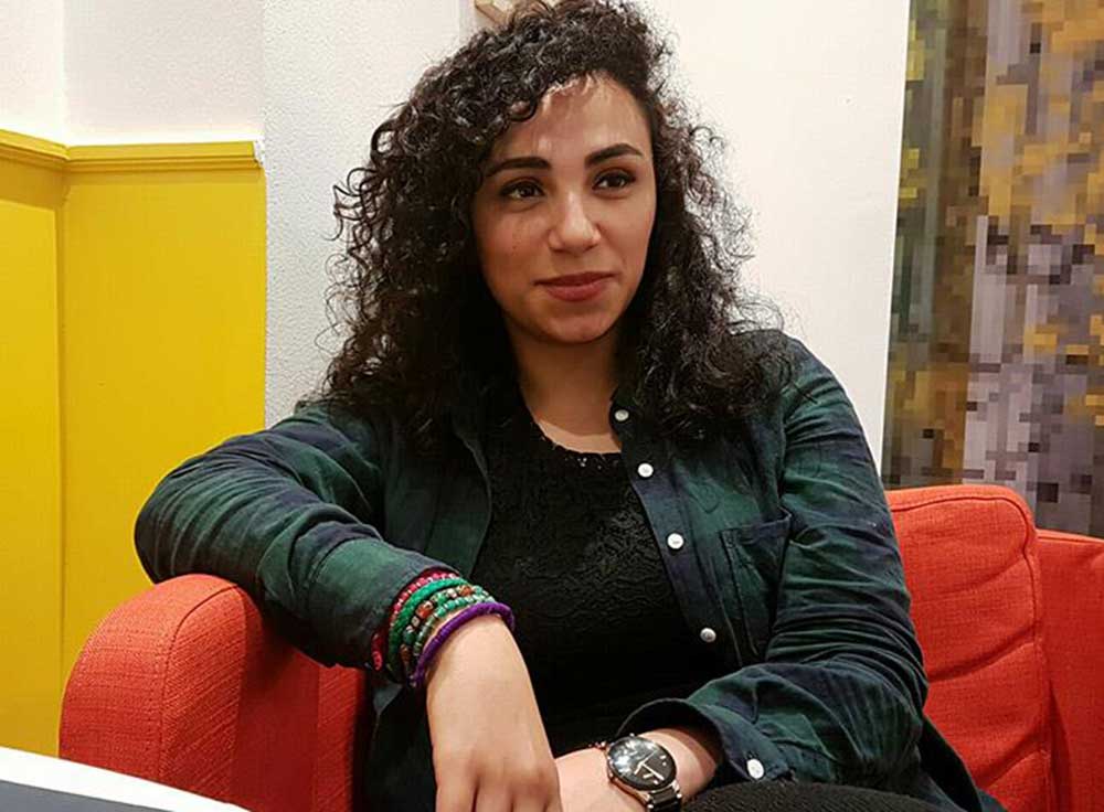 فنانة مصرية تروي تفاصيل تحرش طبيب بها