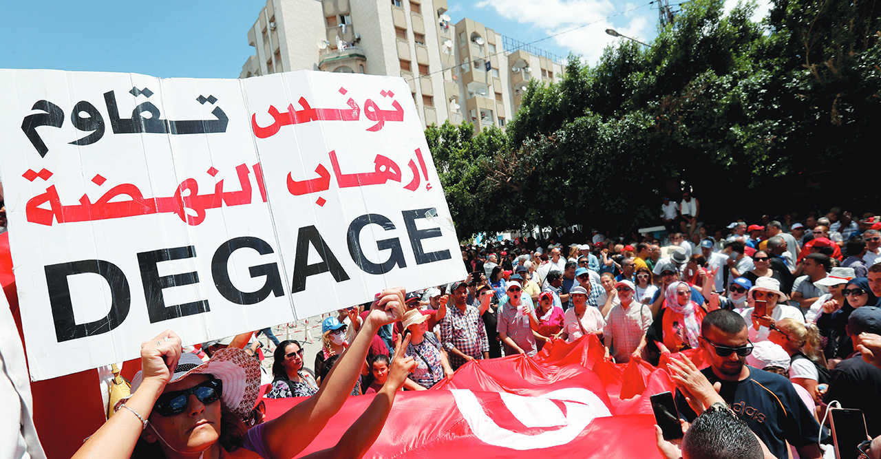 «إخوان تونس».. مشروعٌ منبوذ وشعبية في الحضيض