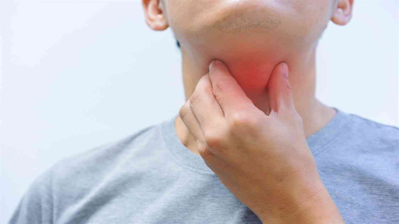 طرق علاج احتقان الحلق بدون أدوية