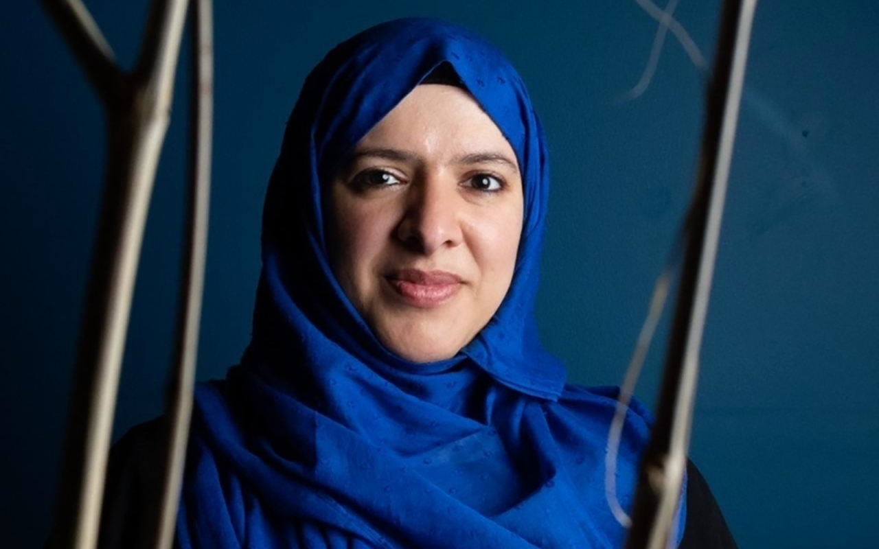 "عزة القبيسي"