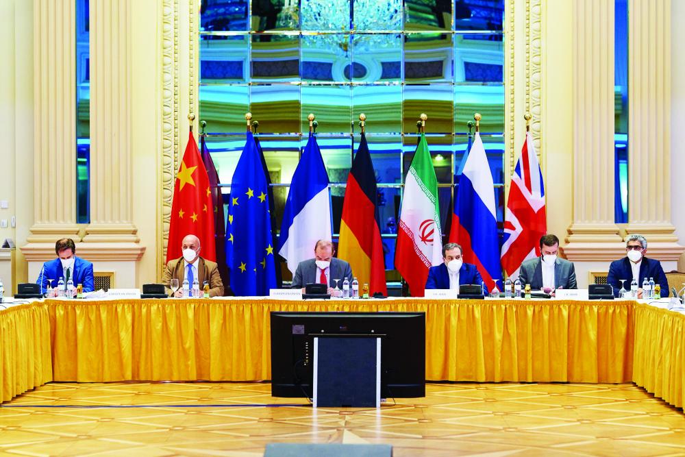 مفاوضات «النووي».. هل تتأثّر بالانتخابات الإيرانية؟