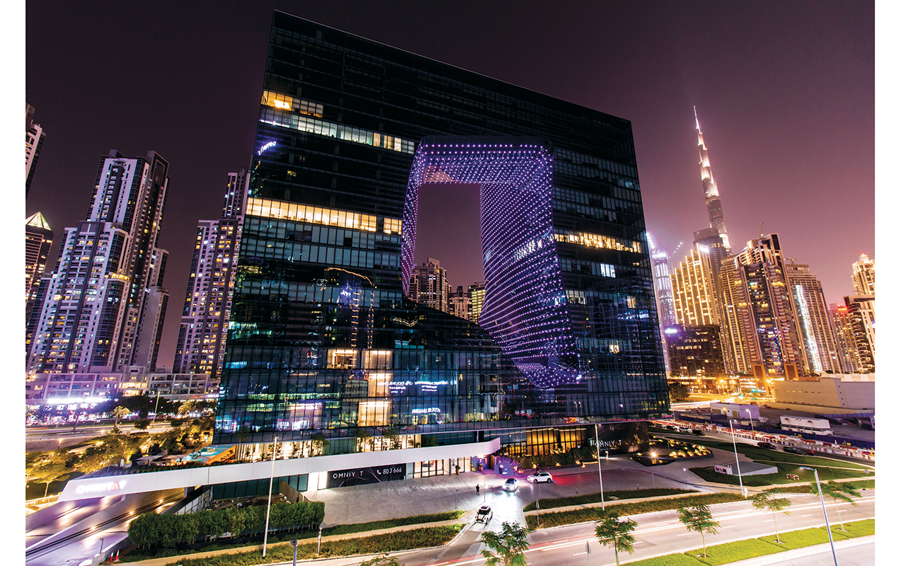 "فندق «مي دبي » بمبنى «ذا أوبس » مصمم على هيئة مكعب عائم"