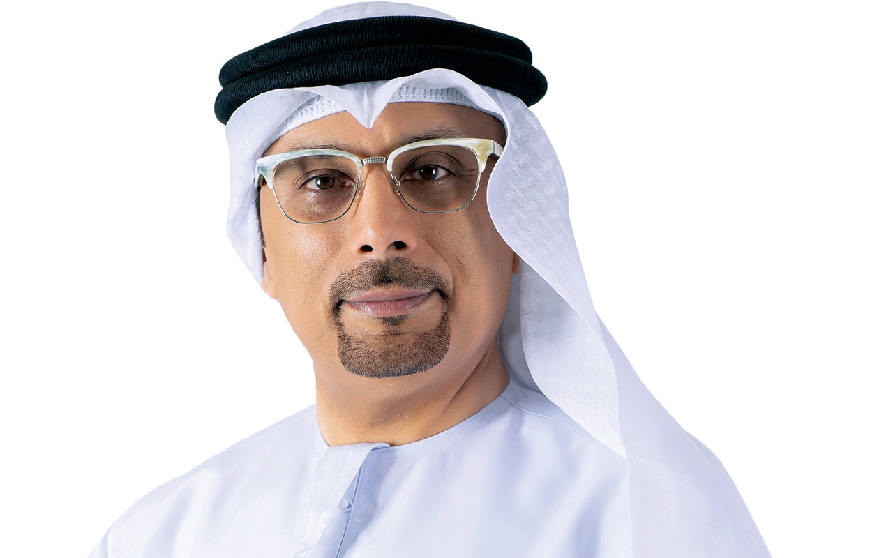 "عبد اللطيف الشامسي"