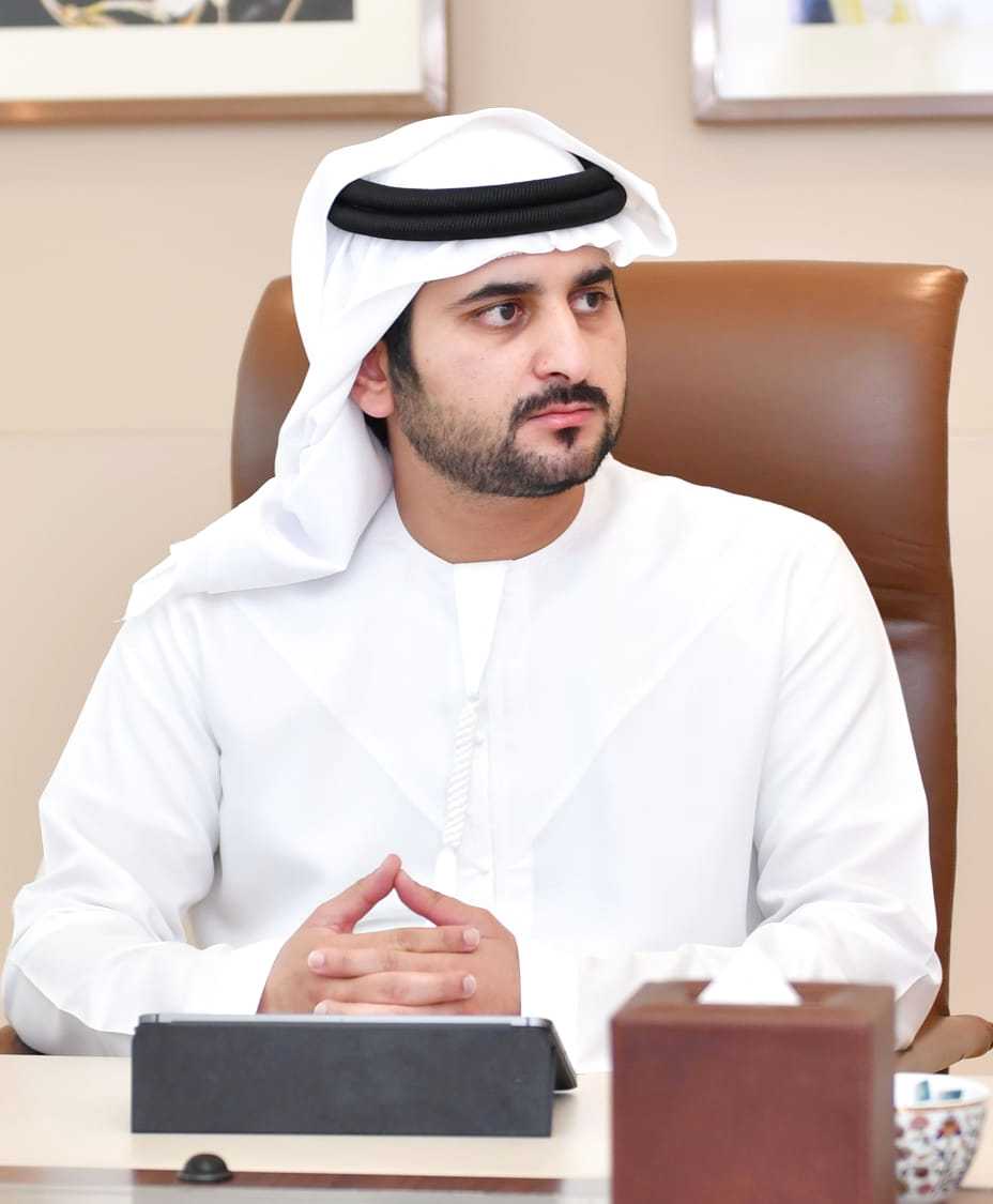 "مكتوم بن محمد: والدي ومعلمي وقائدي أسأل الله لك الخير والسعادة والعمر المديد"