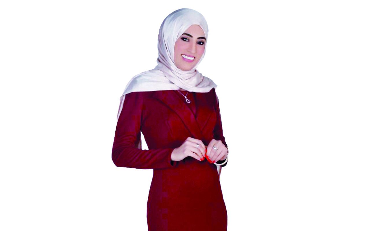 "همسة يونس"