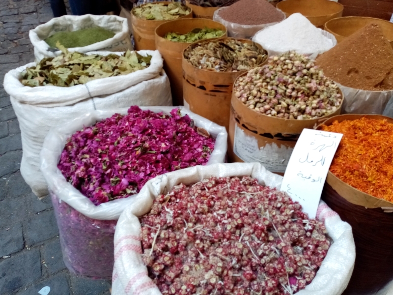 البزورية.. سوق يحافظ على هوية سوريا التاريخية والأثرية
