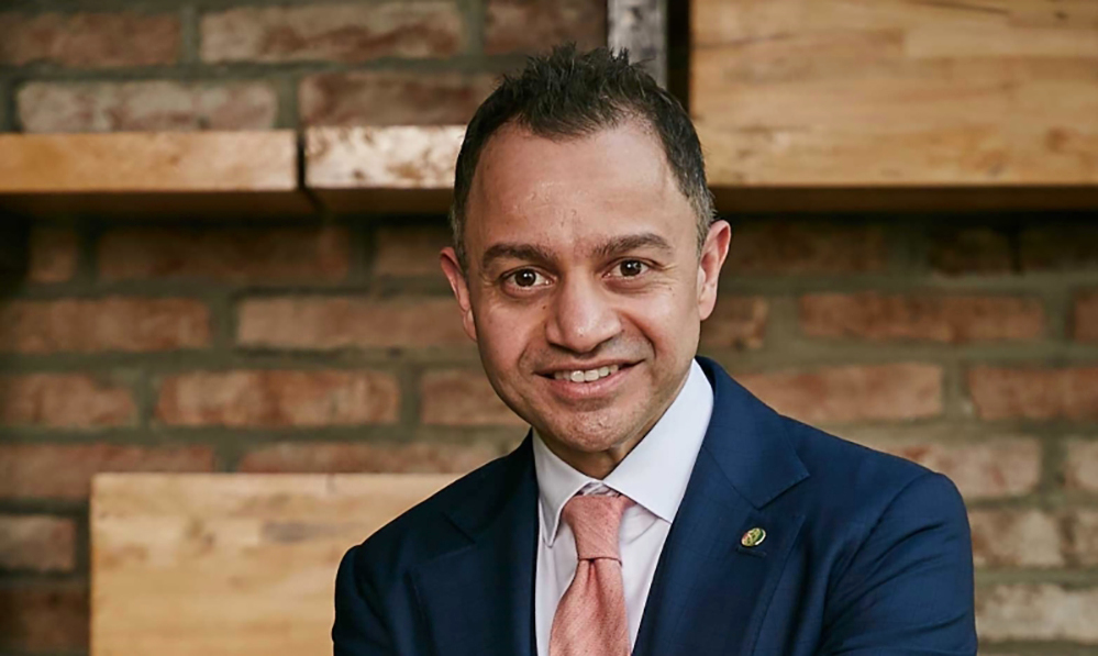 "عدنان شلوان"