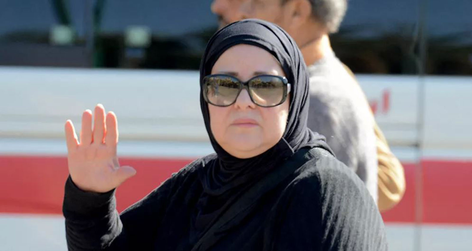 وفاة الفنانة دلال عبد العزيز