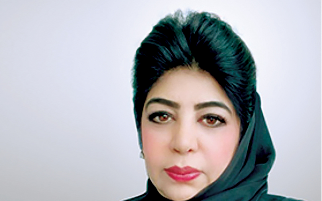 "عواطف البحر"