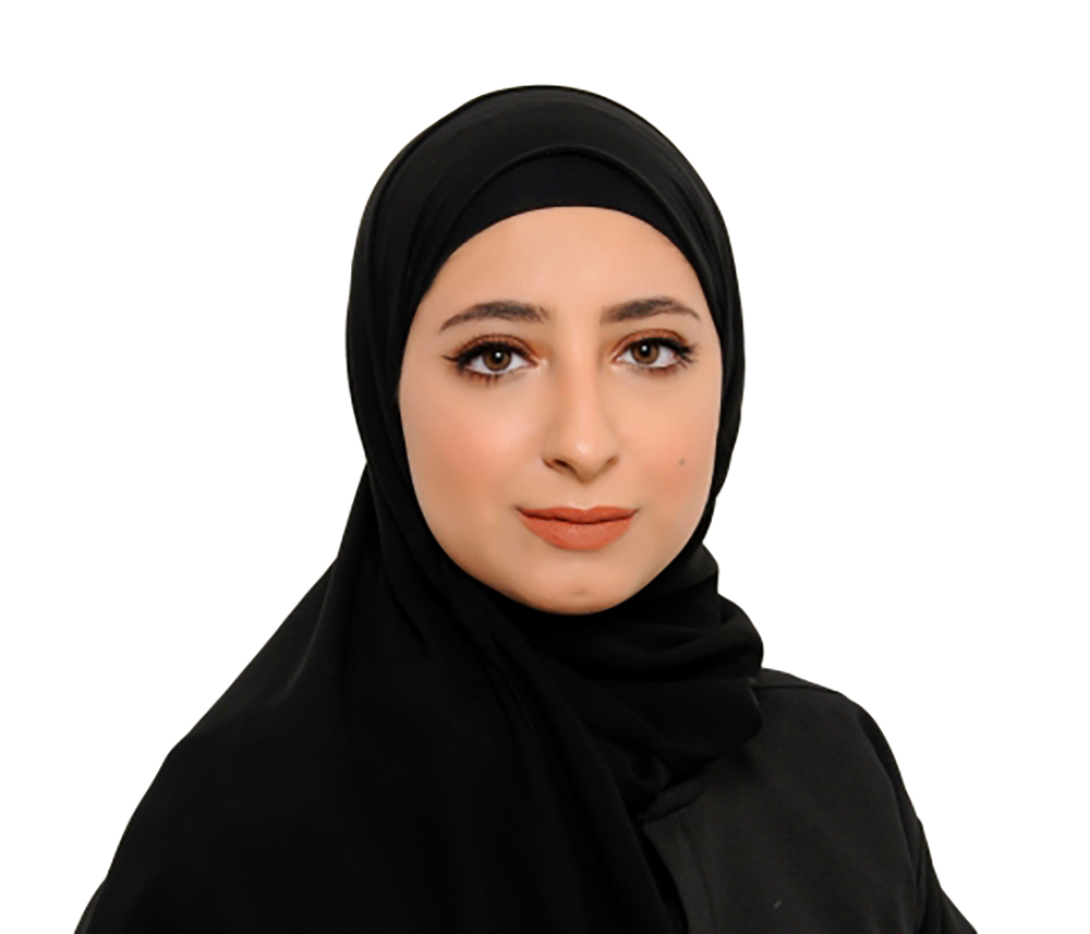 "عائشة الرميثي"
