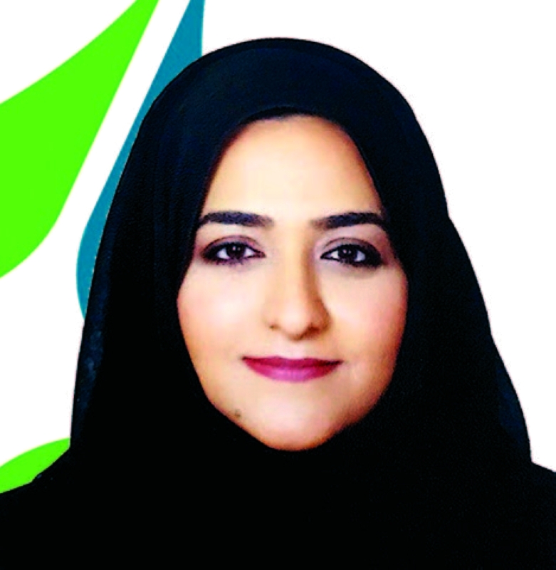 "عائشة البسطي"