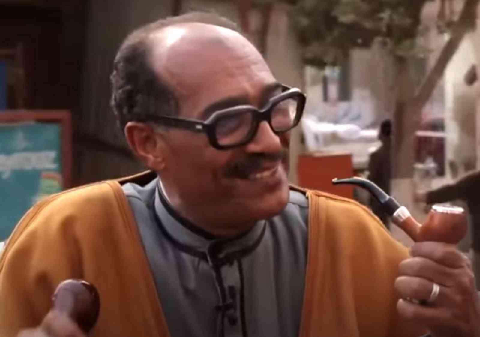 المصريون يودّعون «شبيه السادات»