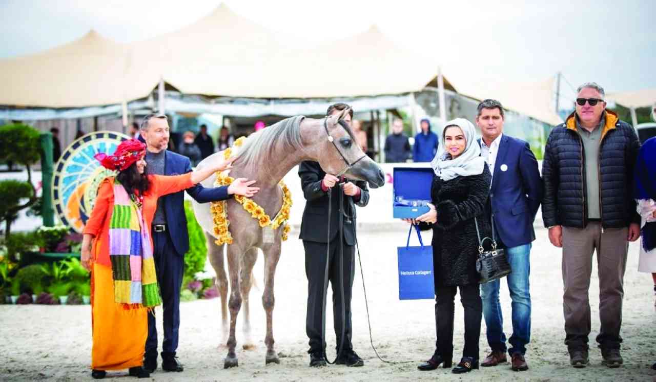 "جانب من مراسم التتويج | البيان"