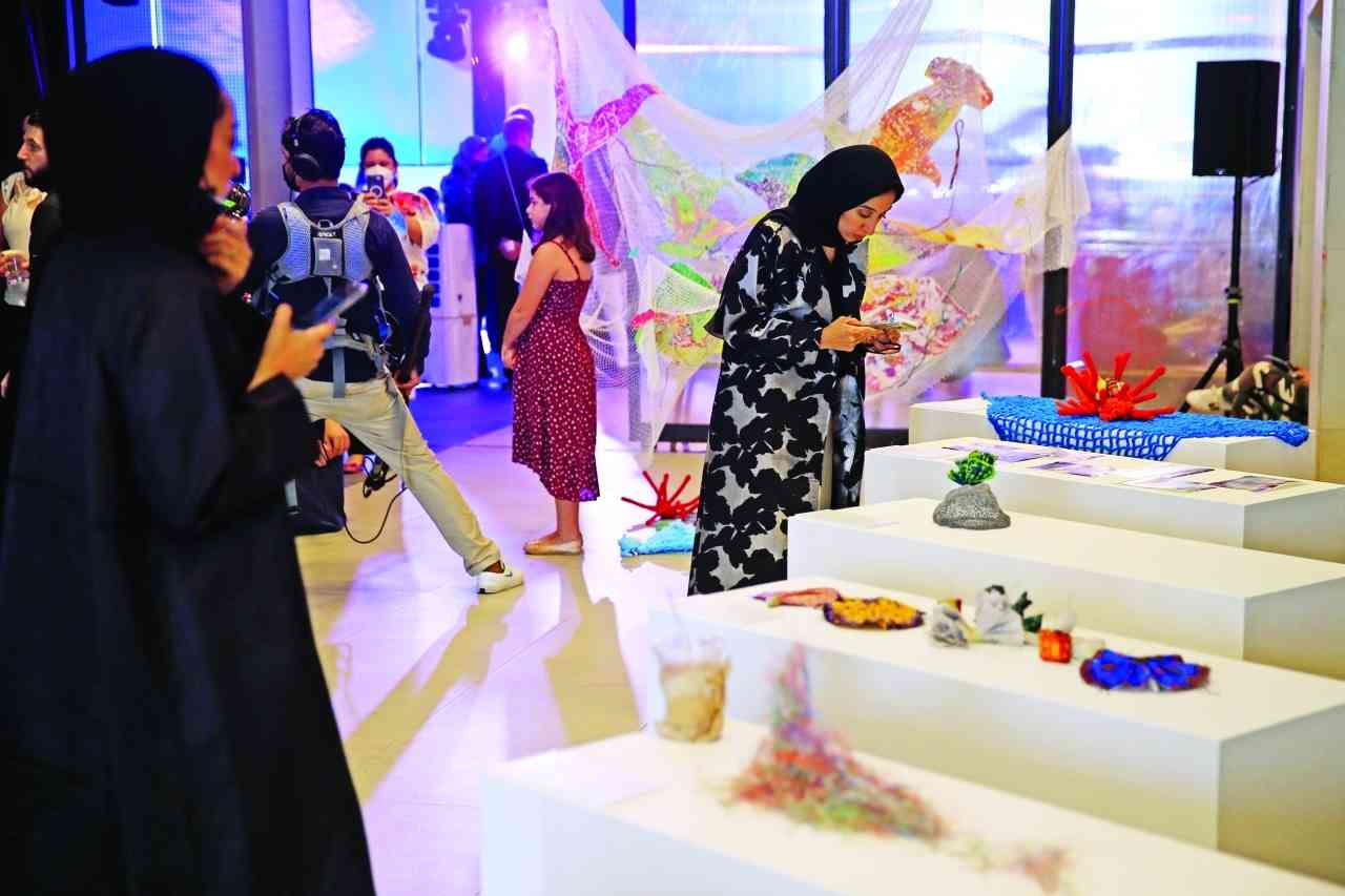 «بيت الهامور» فنون تصطاد «شِباك الأشباح»