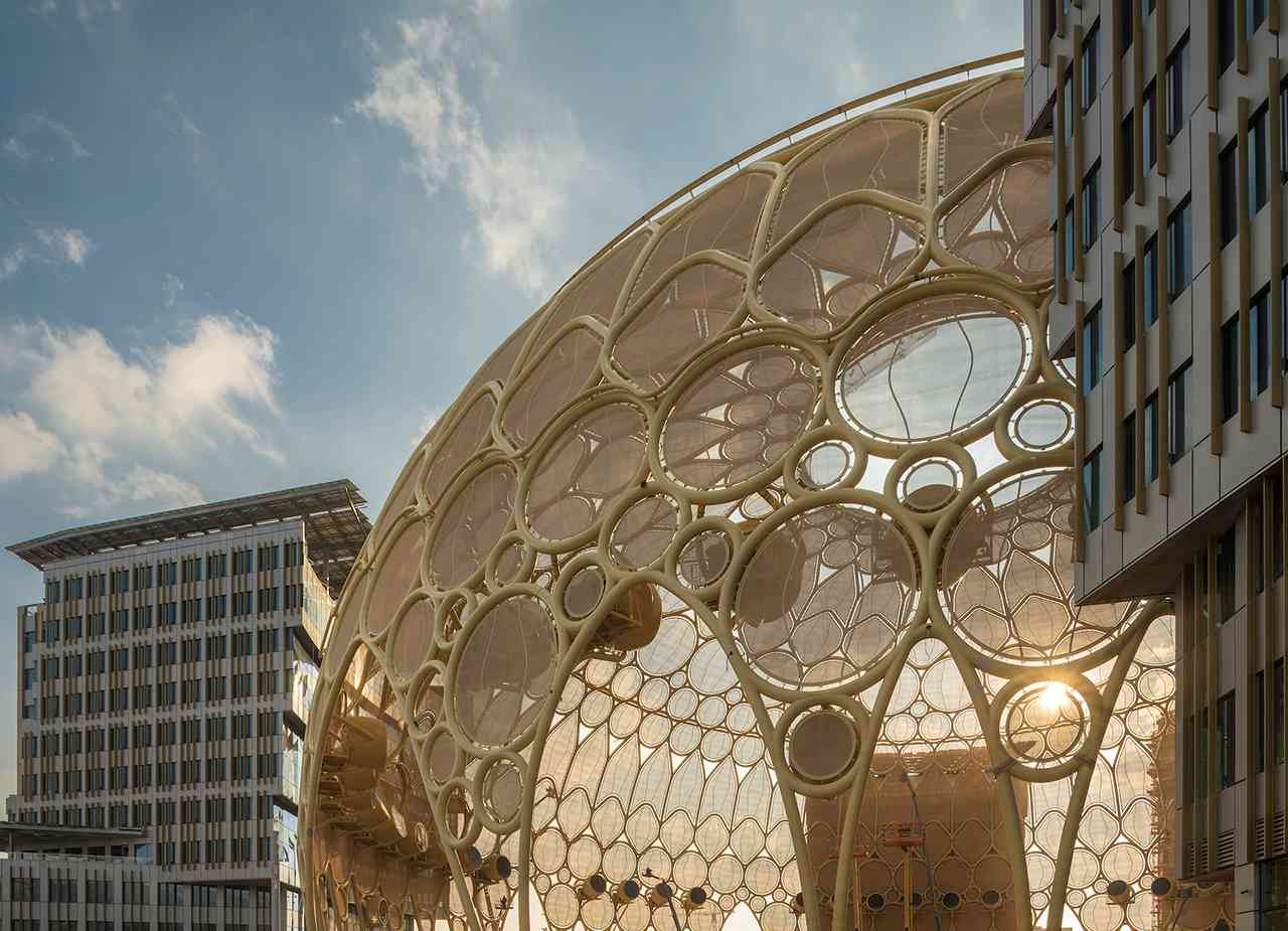 تفاعل عالمي كبير احتفاء بافتتاح إكسبو 2020 في دبي