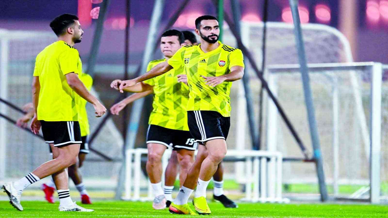 نتيجة «الأبيض» أمام إيران والعراق تحدد مستقبل تصفيات المونديال