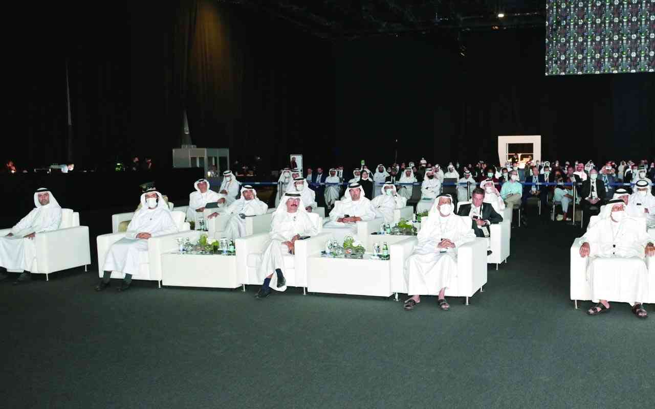 "سلطان بن سليم وهلال المري وحمد الشيباني وطارش المنصوري وعبدالله الفلاسي"