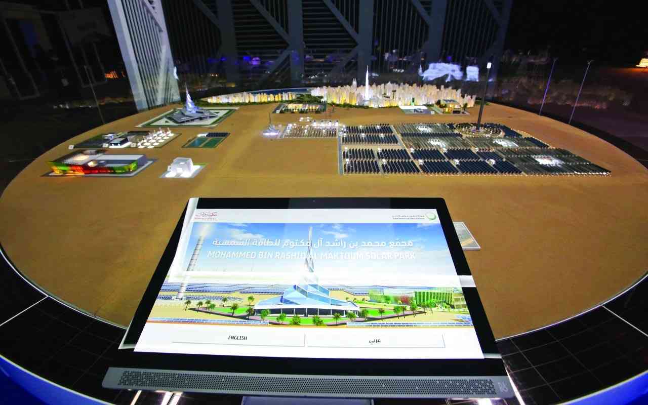 "مشروع مجمع محمد بن راشد للطاقة الشمسية نموذج لريادة شراكة القطاعين العام والخاص في دبي | تصوير : غلام كاركر"