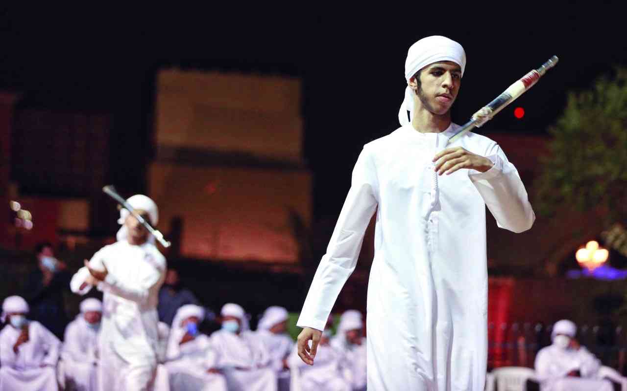 "شباب مفعم بالحماسة"