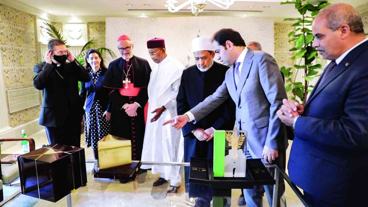 شيخ الأزهر والبابا فرنسيس يدعوان لمواصلة روح «وثيقة الأخوة»