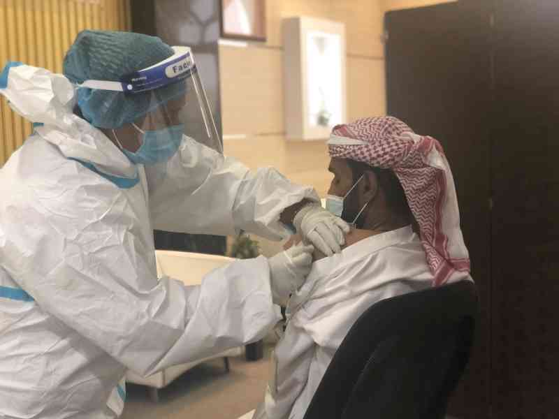 حملة للتطعيم ضد الإنفلونزا  في «اجتماعية الشارقة» لكبار المواطنين والموظفين
