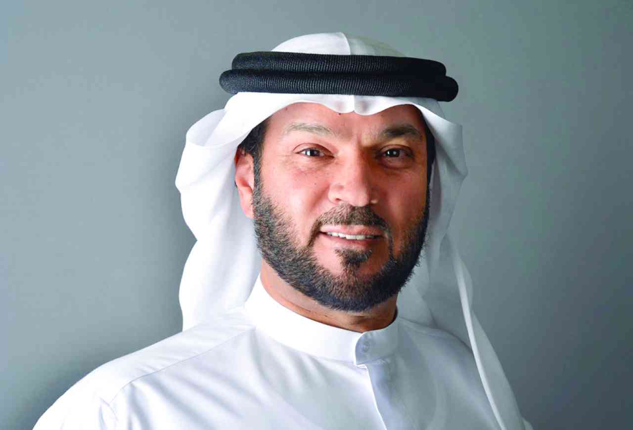 "سلطان السويدي"