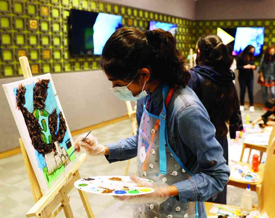 "» الرسم لتنمية المواهب"