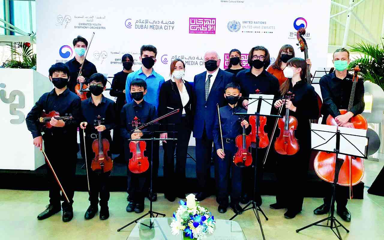 «مهرجان الإمارات الدولي»  يعزف في دبي موسيقى السلام