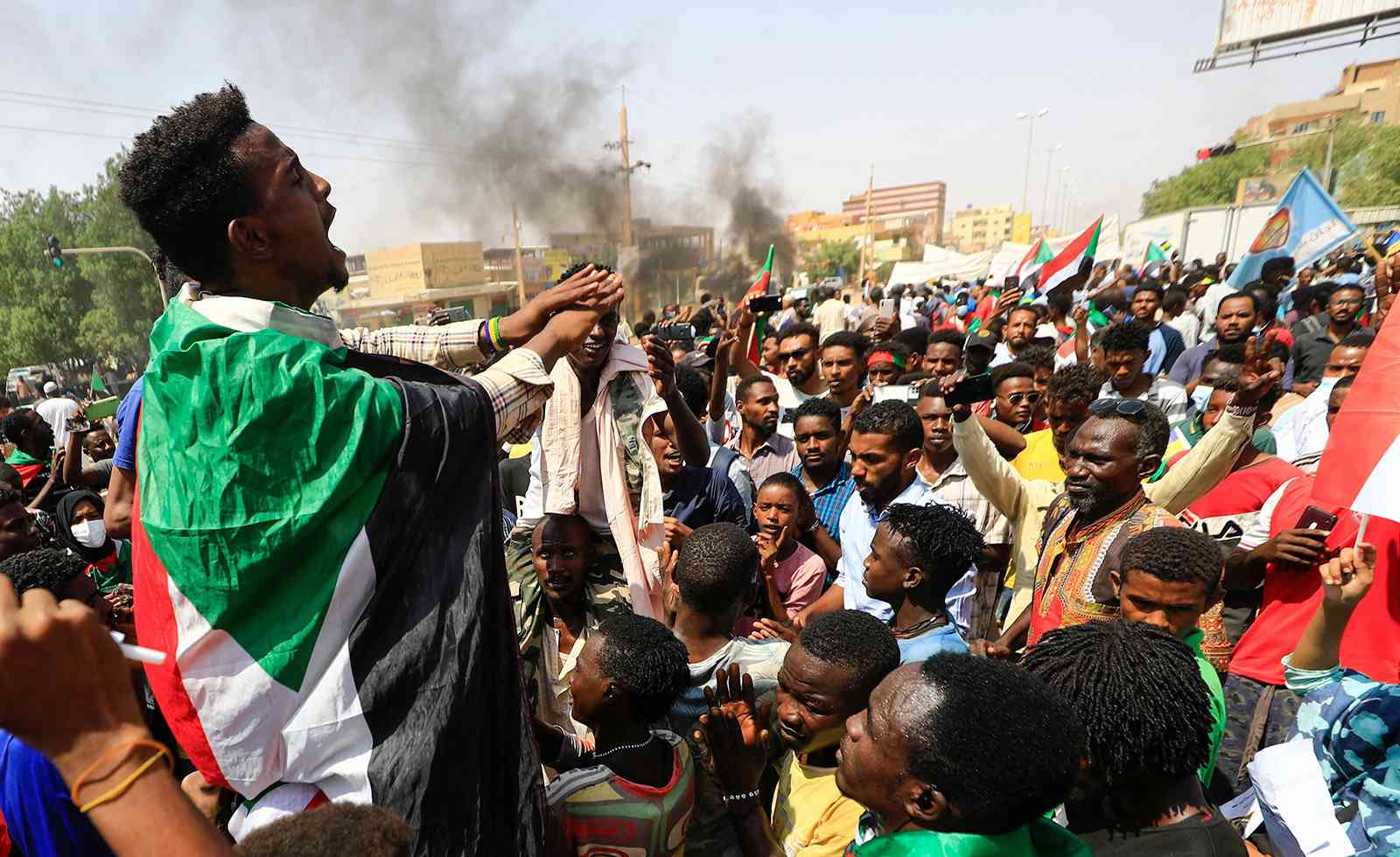 غلق شامل ترافقه تعزيزات أمنية مشددة.. السودان في يوم ساخن