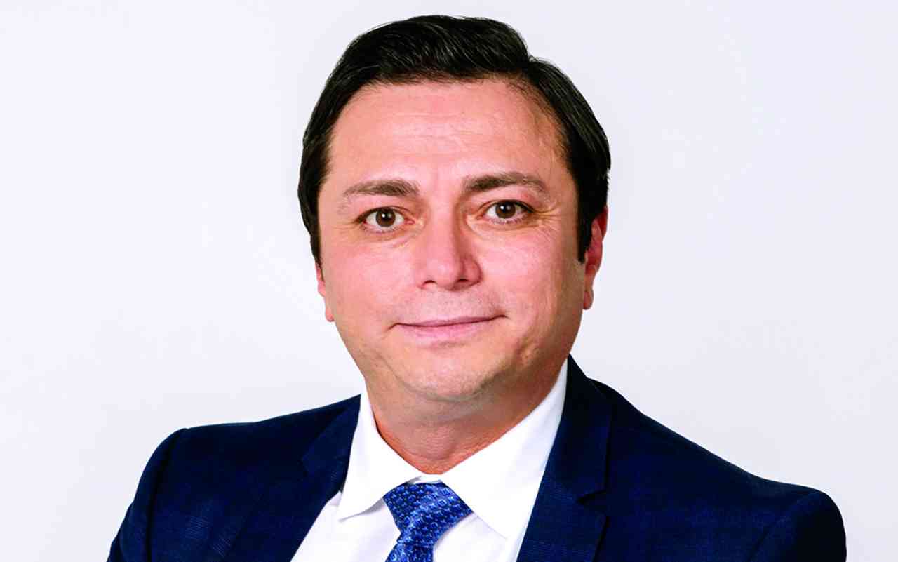 "مجد سنان"