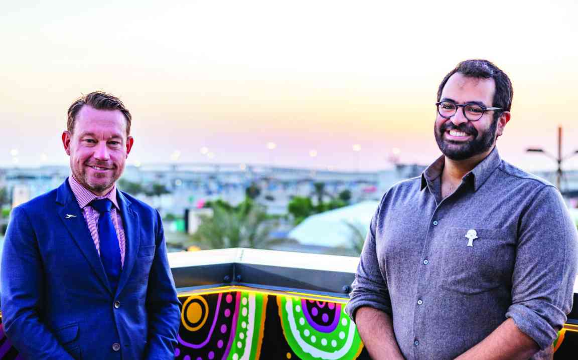 "» جاستين ماكغاون وخالد مزينة"