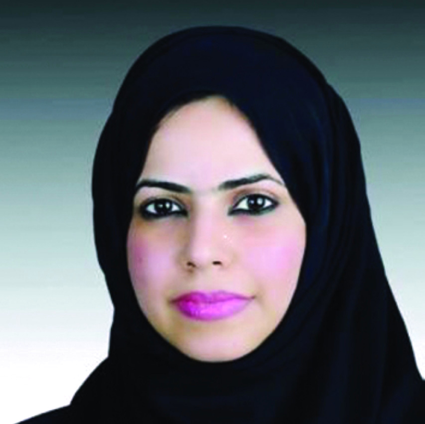 "فاطمة المزروعي"
